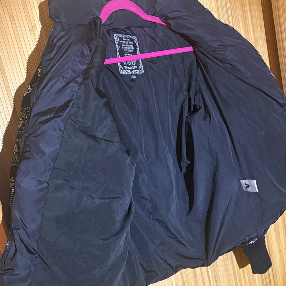 Paisley Patterned Puffer Jacket - Picture 4 of 5